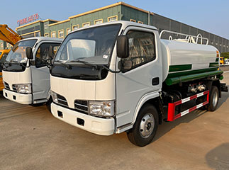 dongfeng 5ton small water tanker truck