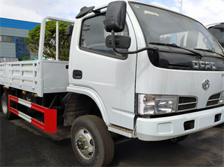 dongfeng 4*2 5ton cargo truck