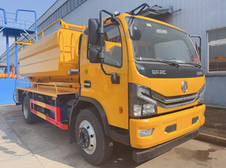 dongfeng 6cbm high pressure cleaning  sewage suction truck