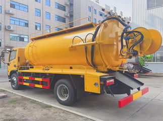 dongfeng 6cbm high pressure cleaning  sewage suction truck