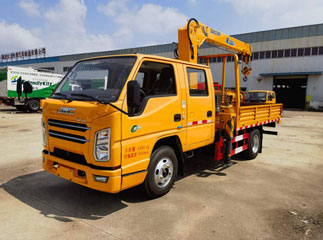 JMC crew cab xcmg 3.2ton truck mounted crane