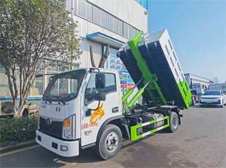 China sinotruk 6cbm hook lift dumper garbage truck