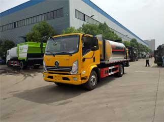 Shacman 6cbm bitumen distributor truck